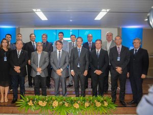 Rui Palmeira participa de posse de novo conselho no Sebrae