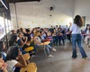 Projeto Renascimento leva oficinas de arte e sustentabilidade para alunos de escola municipal