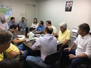 Prefeitura define plano de assistência às vítimas e reconstrução