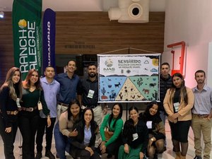 Alunos de Zootecnia da Uneal participam de Encontro Internacional em Pernambuco