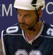 O que causa e como socorrer alguém em crise convulsiva, como Henri Castelli?