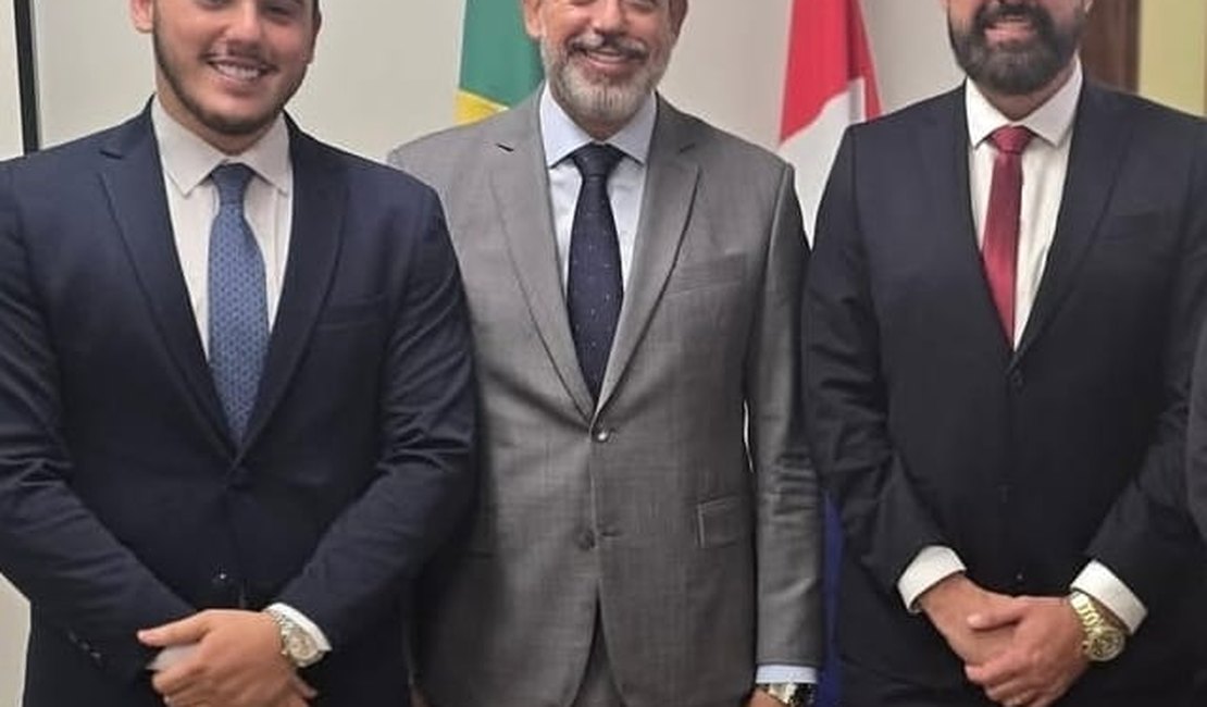 Trabalho de Arthur Lira garante avanço das obras de residencial na Barra de São Miguel