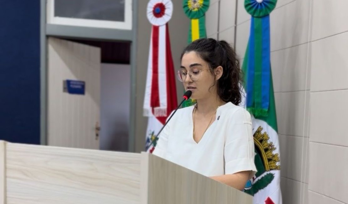 Teca Nelma cobra inclusão dos festivais do Bumba Meu Boi e do Coco de Roda no orçamento