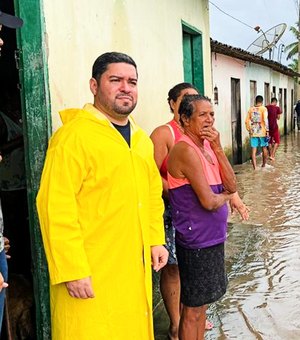 Prefeito anuncia criação do auxílio emergencial municipal às vítimas das chuvas em Viçosa