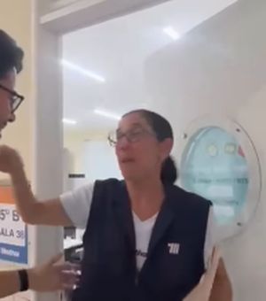 Ex-aluno volta à escola onde estudou como piloto e vídeo viraliza