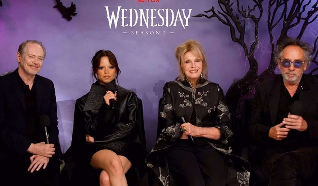 Tim Burton e Jenna Ortega revelam segredos da 2ª temporada de Wandinha
