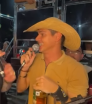 Willy Vaqueiro divide palco com Safadão, Rey Vaqueiro e Mara Pavanelly no Ceará