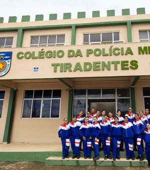 Educação divulga lista da segunda chamada para matrículas no Colégio Tiradentes