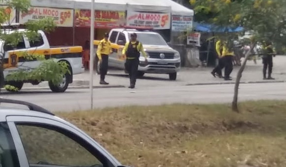 Fake News: blitz da SMTT para remover películas de carros é boato