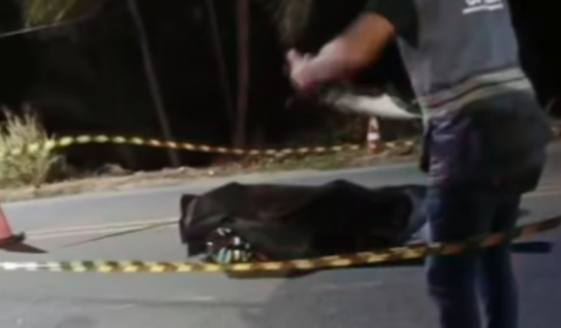 Motociclista morre após colisão com carro em frente ao Mirante da Sereia, em Maceió