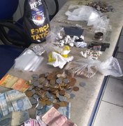 Após denúncia anônima, PM prende homem com drogas na periferia de Maceió