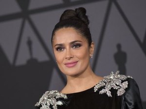 'Vou te matar': o chocante relato em que Salma Hayek acusa Harvey Weinstein de assédio e ameaça