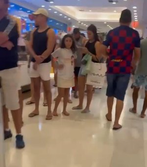 Shoppings de Maceió registram alto movimento às vésperas do Dia das Mães