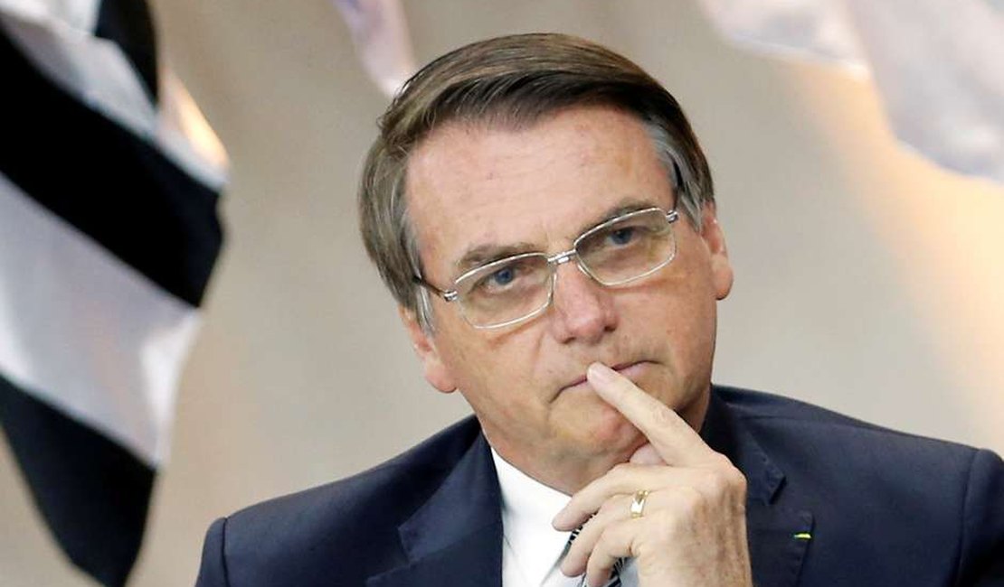 Bolsonaro ‘minimiza perigosamente’ a Constituição, diz Celso de Mello