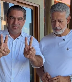 Arthur Lira começa a arrastar prefeitos e aliados para a base de Flávio Bolsonaro