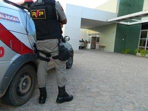 Bebedeira entre amigos acaba com homem preso em Arapiraca