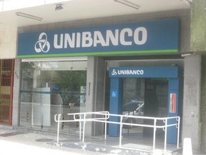 Unibanco deve pagar R$ 8 mil de indezinzação a cliente