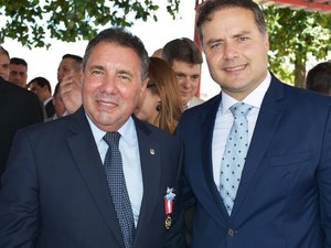 Subprocurador-geral Márcio Roberto é homenageado pelo Corpo de Bombeiros 