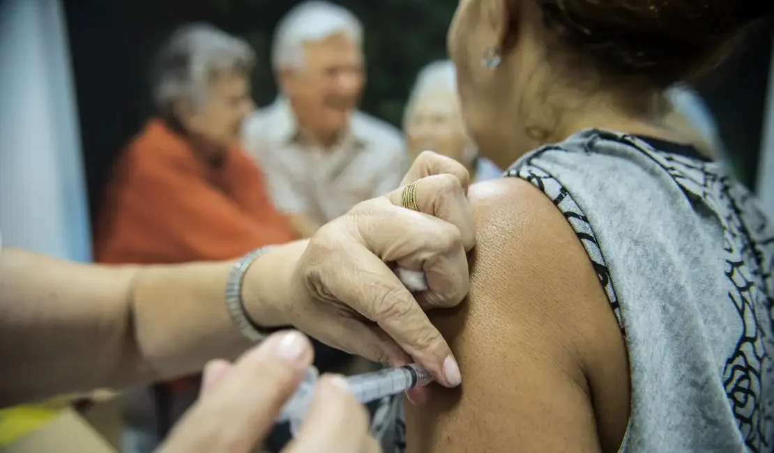 Idosos são os mais atingidos por infecções do vírus da gripe