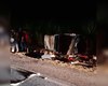 Colisão entre caminhão e carro em Penedo deixa uma pessoa presa às ferragens