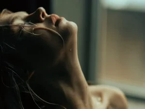 Veja a posição sexual que mais facilita o orgasmo feminino