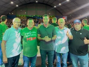 Fabrício Faustino reúne mais de 3 mil pessoas em festa inédita do Dia das Mães em Paulo Jacinto
