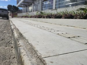 Arapiraca lança cartilha de acessibilidade sobre o uso das calçadas no município