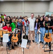 ﻿Escola Municipal de Artes e Museu Zezito Guedes são revitalizados e modernizados em Arapiraca