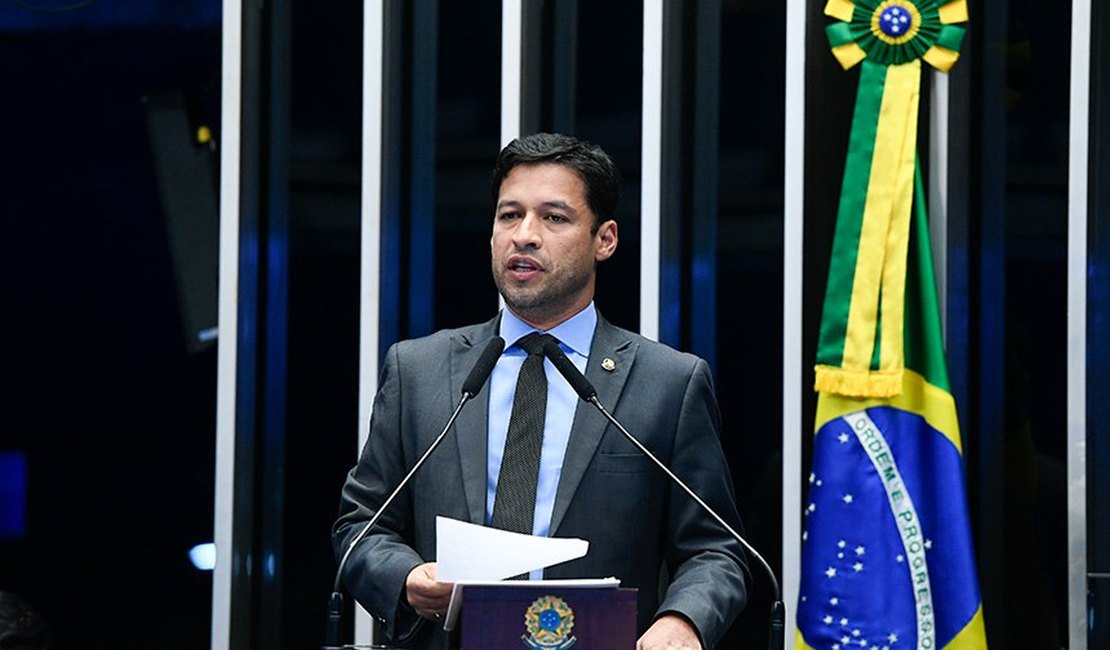 Rodrigo Cunha defende Lei e diz que STF desrespeita Congresso ao discutir liberação do porte de drogas e de maconha