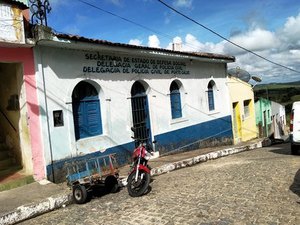 Polícia Civil prende acusado de praticar assassinato em Porto Calvo