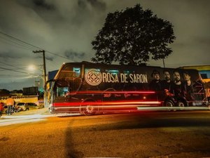 Ônibus de banda católica atropela e mata romeiro que caminhava para Aparecida (SP)
