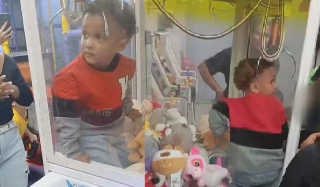 Criança de 4 anos entra em máquina de bichos de pelúcia; ‘Eu fiquei apavorada’, diz mãe