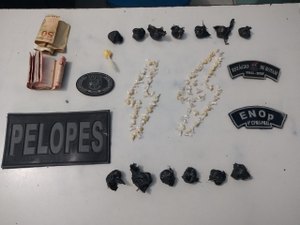 Jovem é preso com 100 pedras de crack no bairro Manoel Teles, em Arapiraca