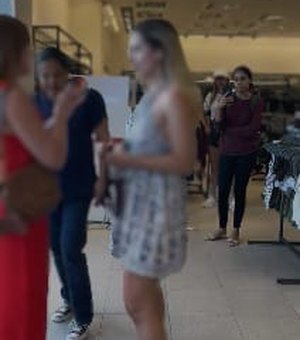 Vídeo mostra confusão entre mulheres após suposto furto de calcinha em shopping de Maceió