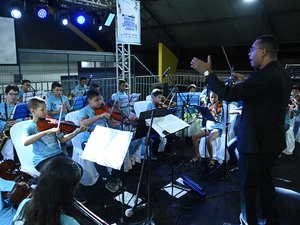 Núcleo de Orquestras Jovens de Maragogi promove concerto em São Bento