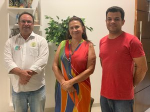 Candidatura de Luciano Barbosa recebe o apoio da professora Graça Lisboa