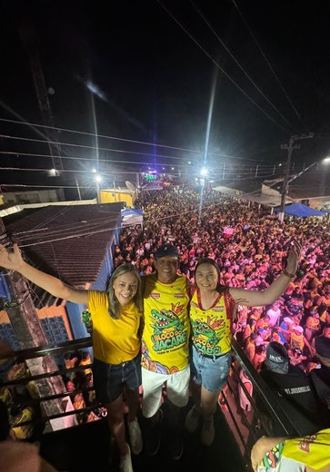 Família Cavalcante faz história no Passo de Camaragibe com o bloco O Jacaré