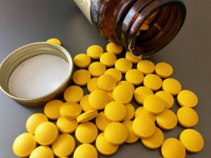 Fornecimento de medicamento fora da lista do SUS exige participação da União