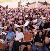 Mais de 96 mil candidatos fazem o Enem em Alagoas neste domingo