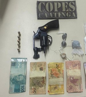 PM-AL flagra tráfico de drogas e porte ilegal de arma em ações no Sertão e Agreste