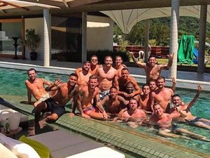 Neymarpalooza: Musas ganham pulseira vip e shows são cancelados