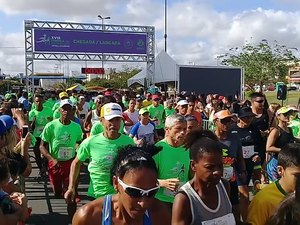 Corrida da Emancipação leva centenas de competidores para o Bosque das Arapiracas 