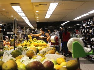 Consumo das famílias tem alta de 1,23% em janeiro