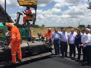 Rodovia que liga Arapiraca a São Sebastião deve ser concluída este mês