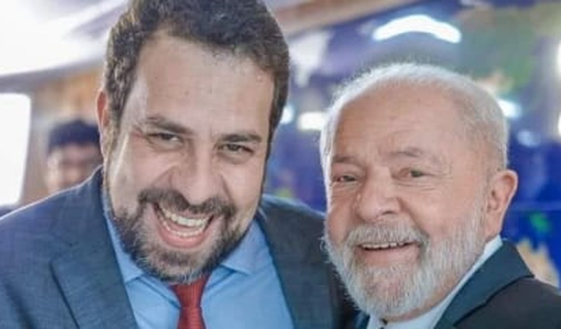 Lula pede votos para Boulos em 1º de Maio e irrita pré-candidatos, que vão à Justiça Eleitoral