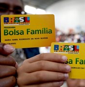 Bolsa família: governo acha mais de um milhão de cadastros irregulares