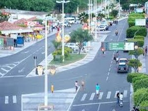 Corpo de mulher em estado de decomposição é encontrado dentro de quarto de pousada   