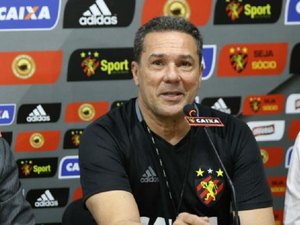 Sport renova com Vanderlei Luxemburgo até dezembro de 2018