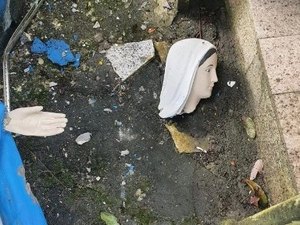 Imagem de Nossa Senhora das Graças é destruída no Salvador Lyra, em Maceió