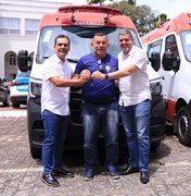 São Sebastião recebe nova ambulância para reforçar o atendimento do SAMU